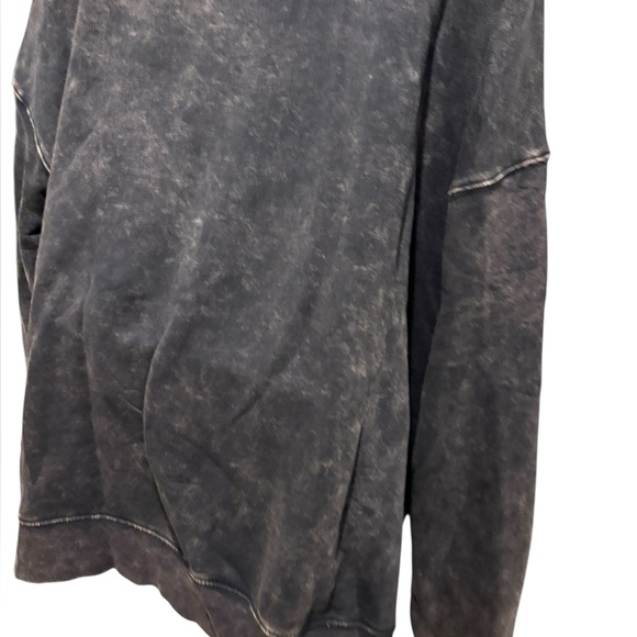 WILD FABLE Manhattan New York Oversized Sweatshirt Black StoneWash Bling Size XL - Picture 10 of 12